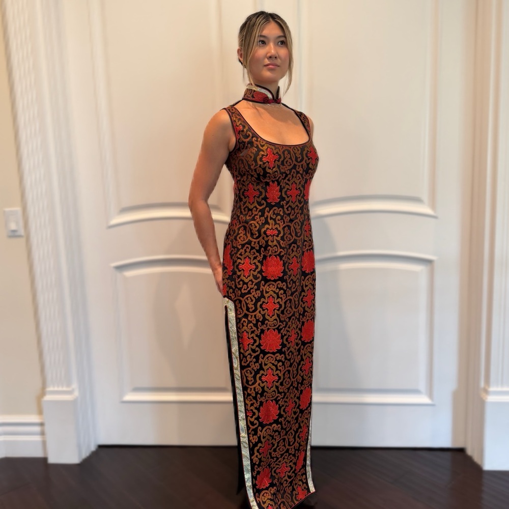 Modern Brocade Cheongsam Maxi Dress – Asian-Inspired Evening Gown (Worn Once)